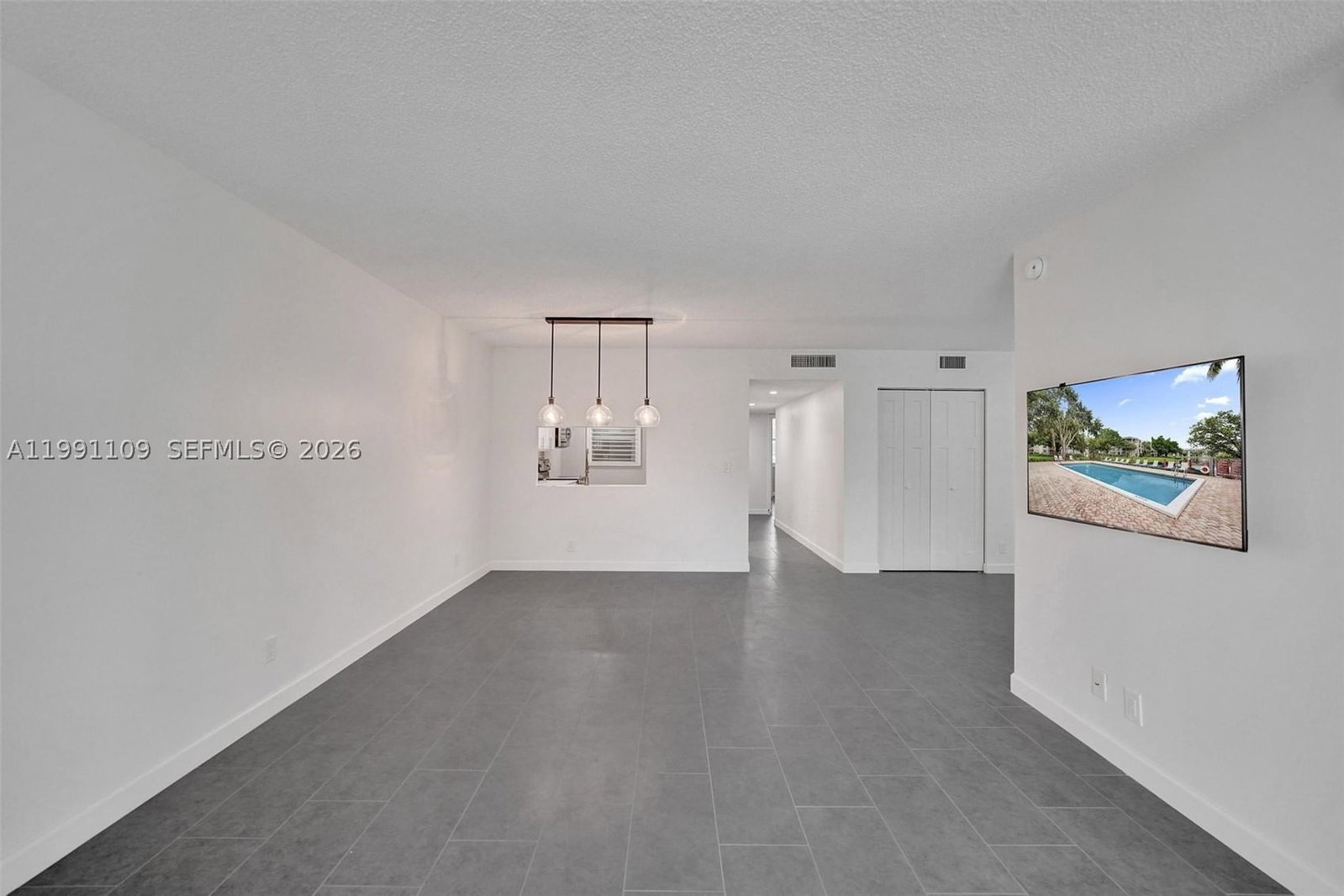Real estate property located at 9330 Lagoon Pl #109, Broward, Poinciana 12 Pine Island, Davie, FL