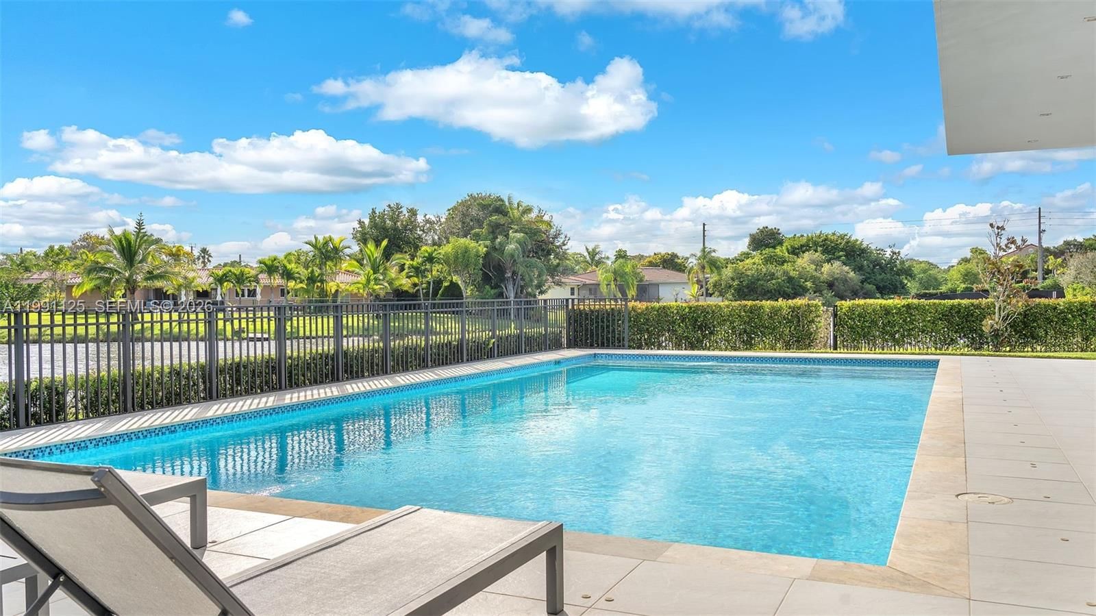 Real estate property located at 16772 Botaniko Dr S, Broward, Botaniko Weston Estates, Weston, FL