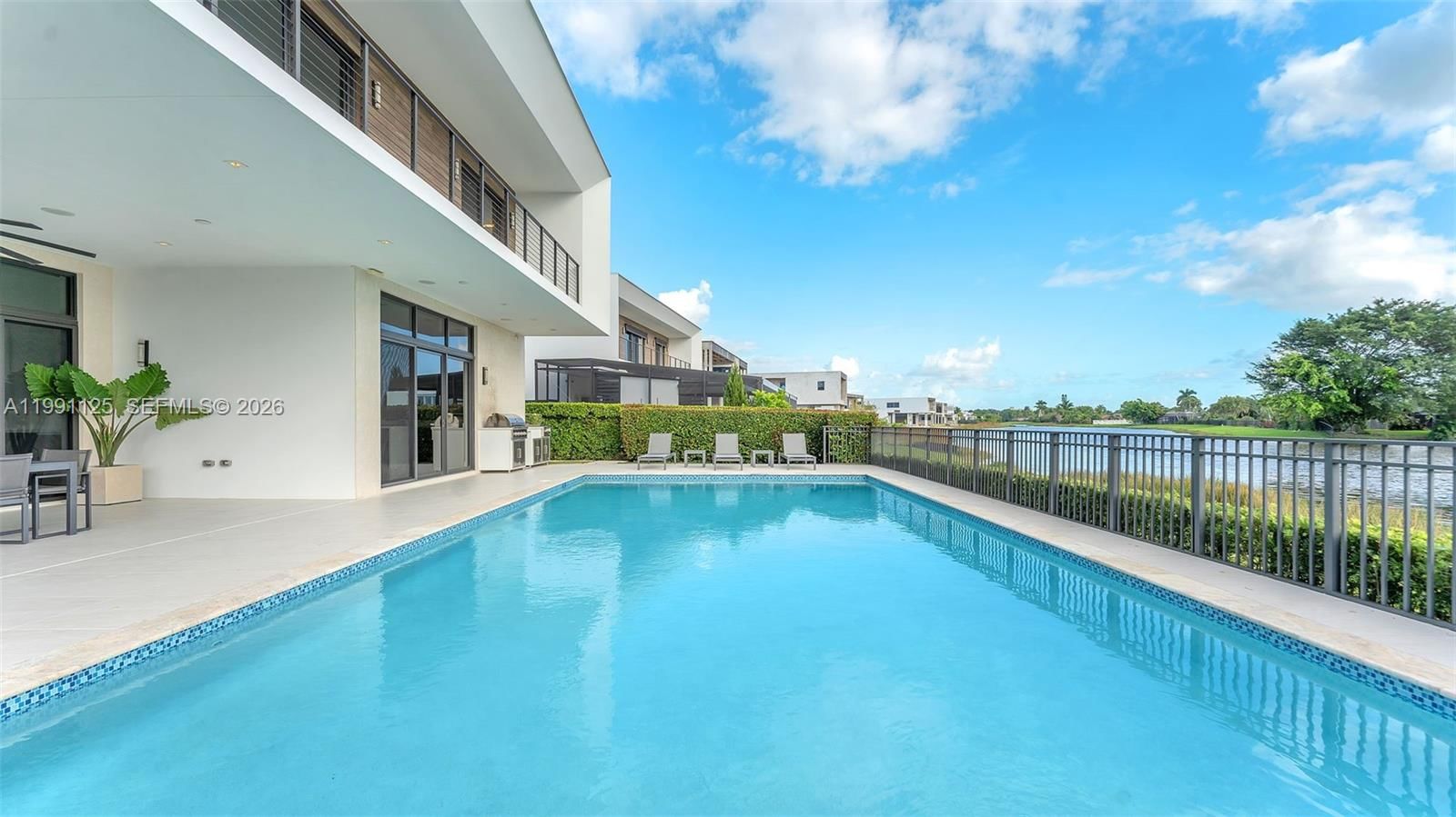 Real estate property located at 16772 Botaniko Dr S, Broward, Botaniko Weston Estates, Weston, FL