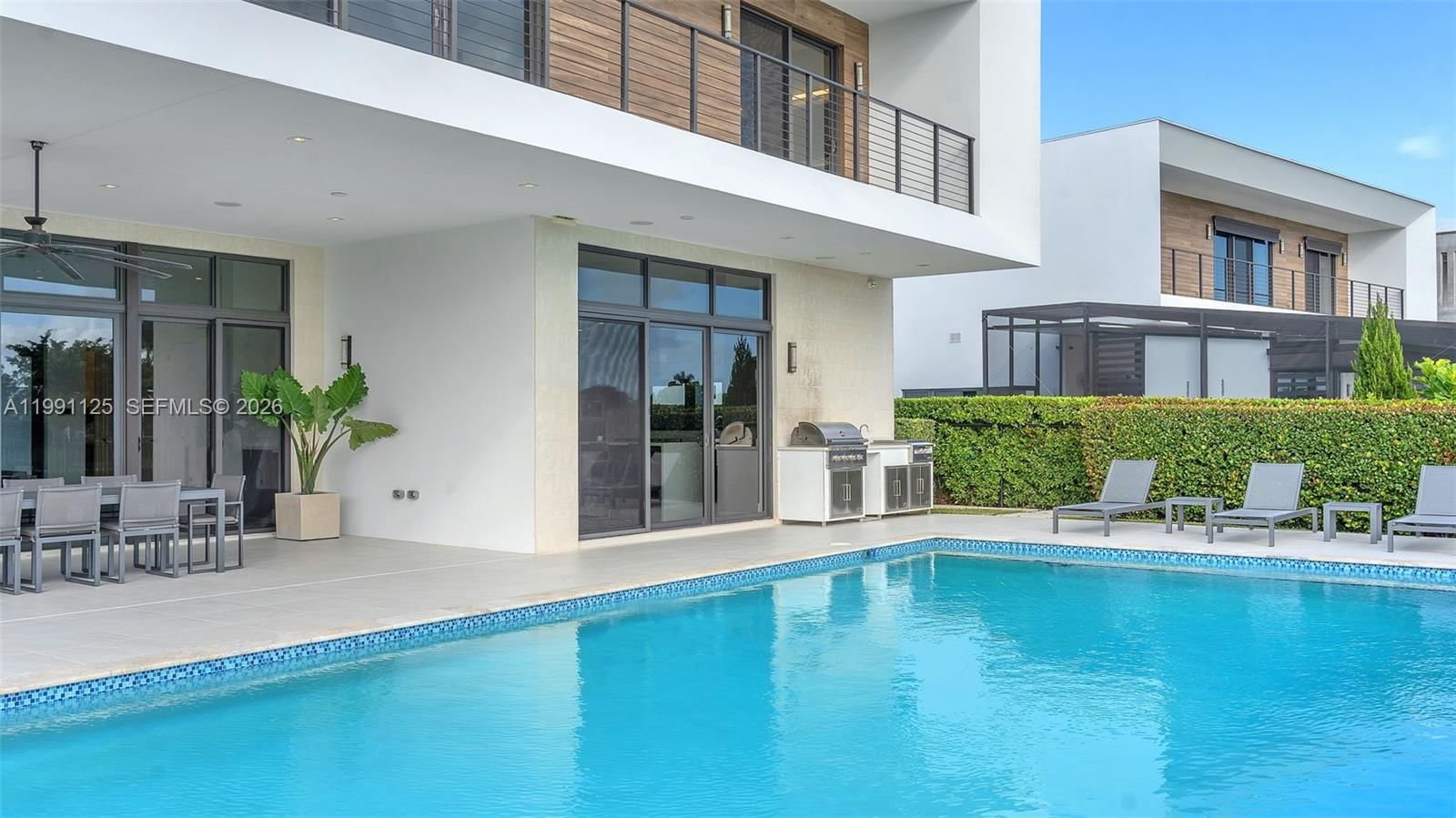 Real estate property located at 16772 Botaniko Dr S, Broward, Botaniko Weston Estates, Weston, FL