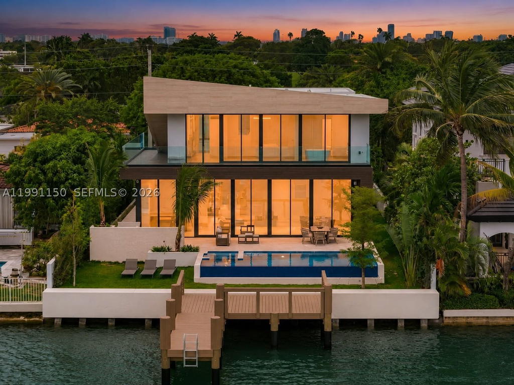 Real estate property located at 535 Shore Dr, Miami-dade, Normandy Golf Course, Miami Beach, FL