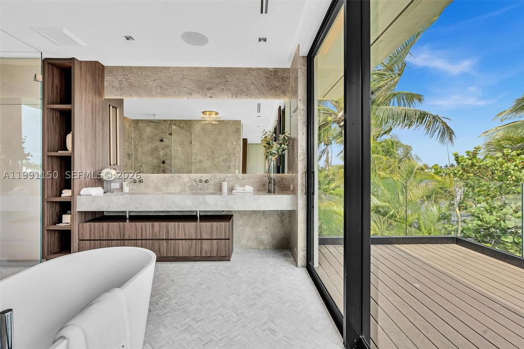 Real estate property located at 535 Shore Dr, Miami-dade, Normandy Golf Course, Miami Beach, FL