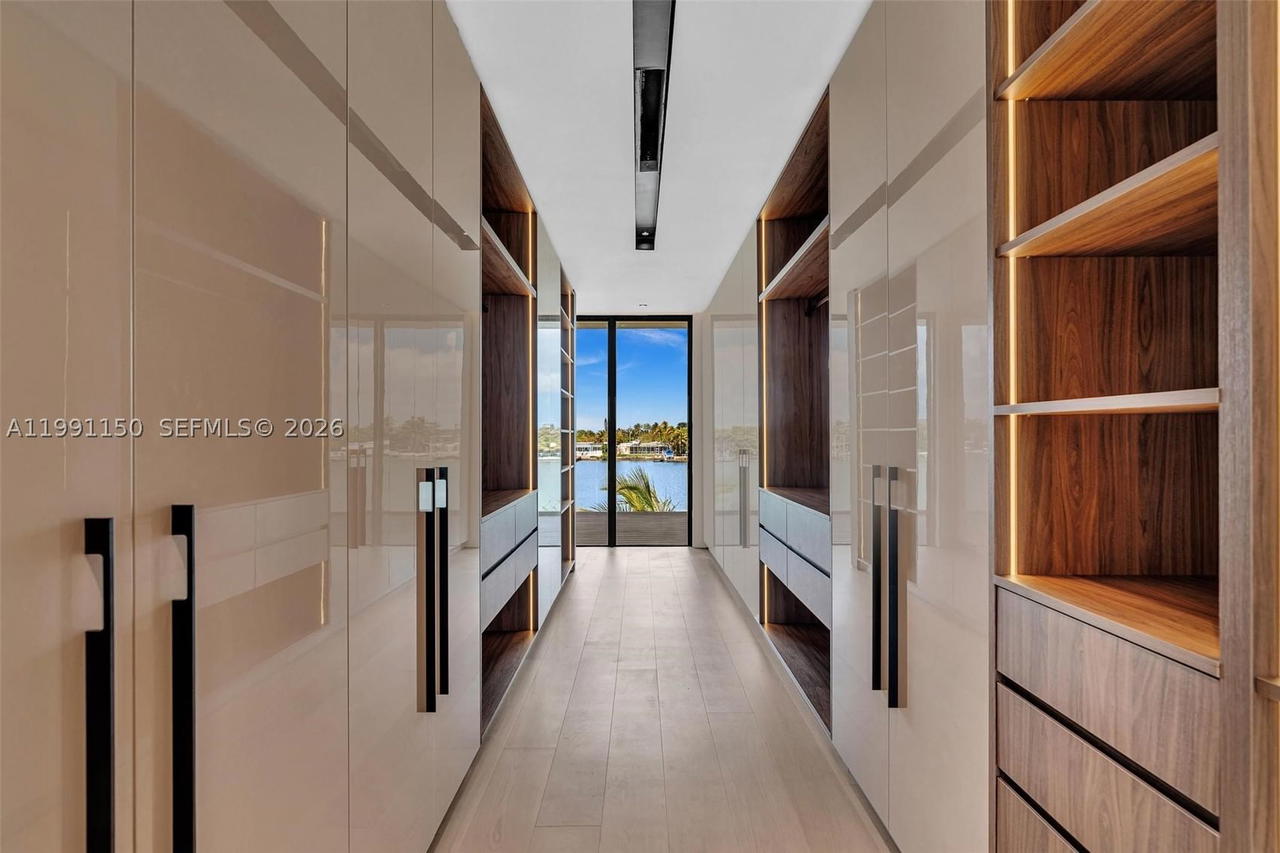 Real estate property located at 535 Shore Dr, Miami-dade, Normandy Golf Course, Miami Beach, FL