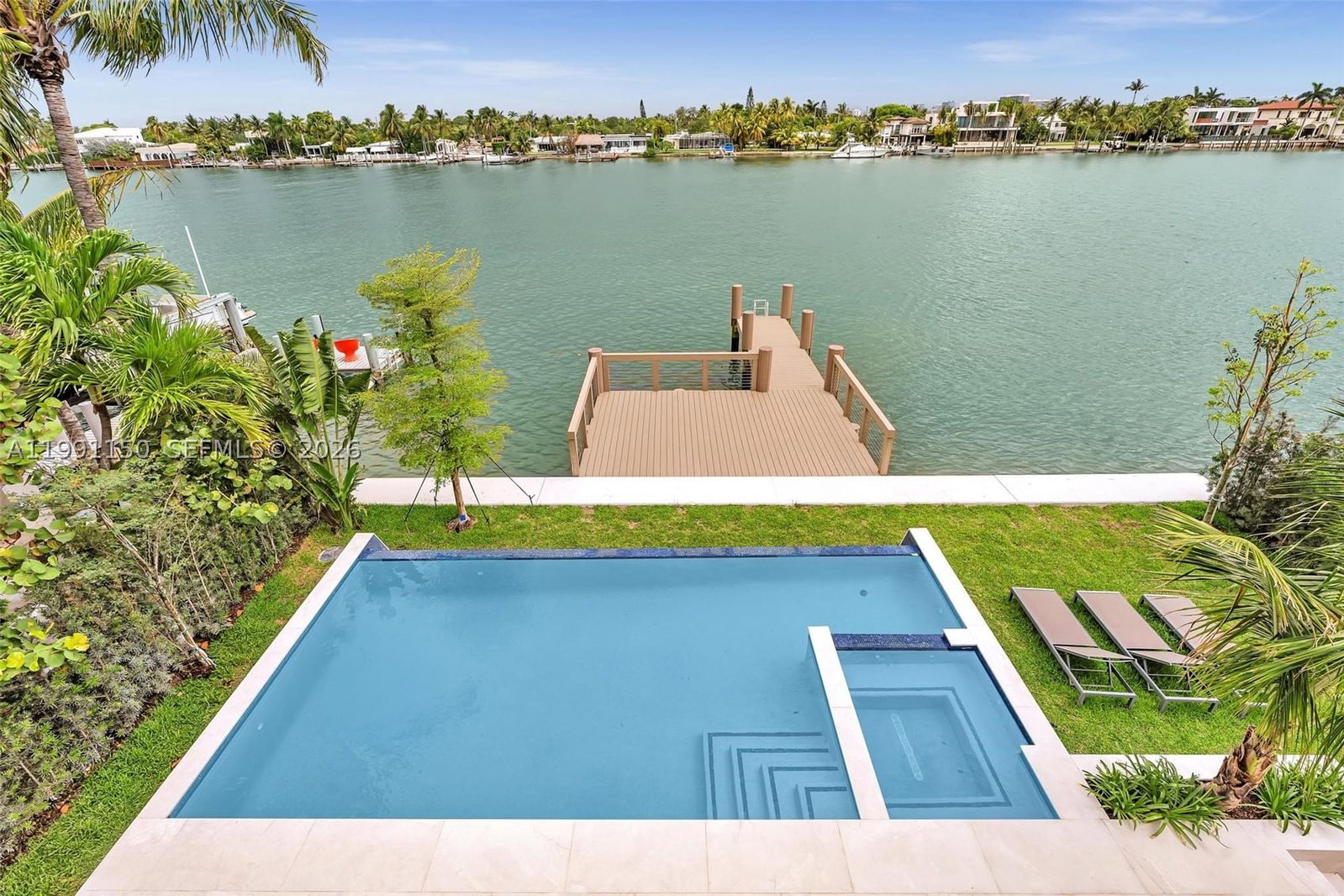 Real estate property located at 535 Shore Dr, Miami-dade, Normandy Golf Course, Miami Beach, FL