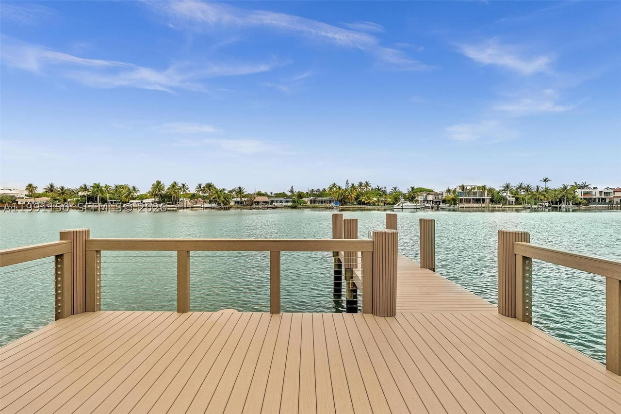 Real estate property located at 535 Shore Dr, Miami-dade, Normandy Golf Course, Miami Beach, FL