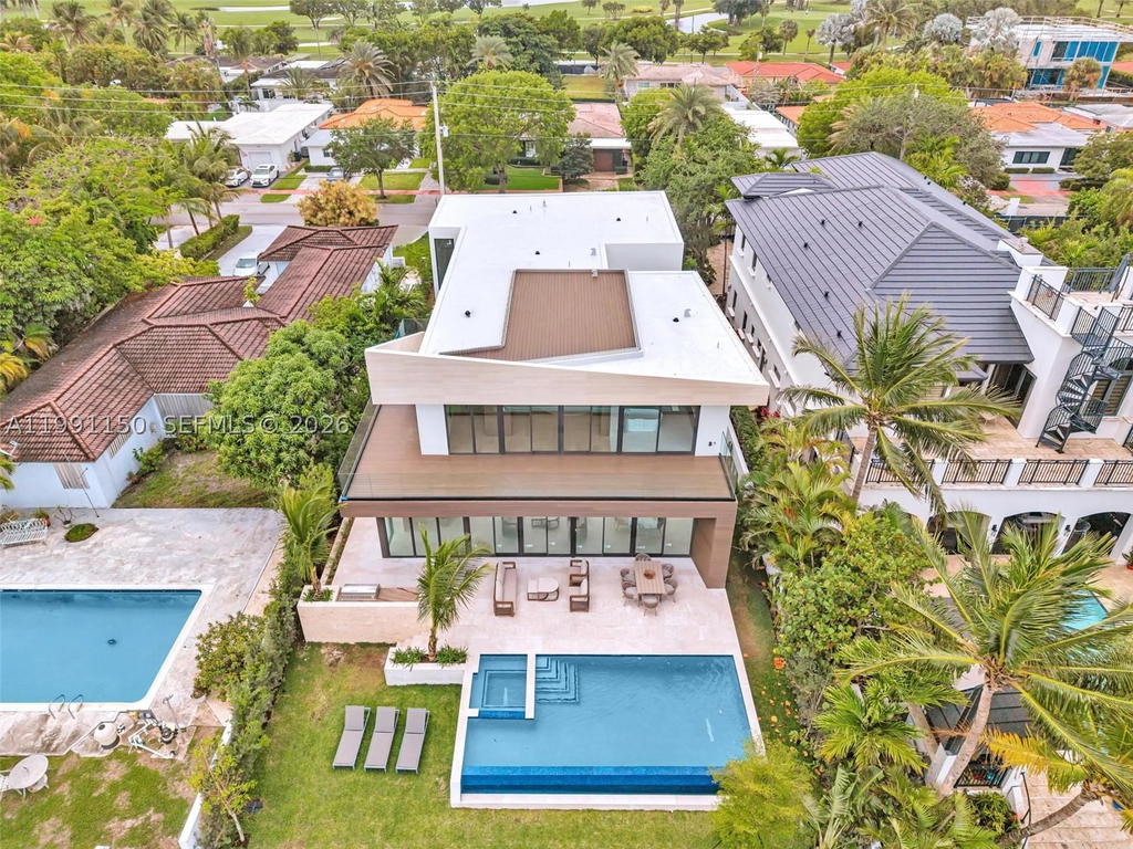 Real estate property located at 535 Shore Dr, Miami-dade, Normandy Golf Course, Miami Beach, FL