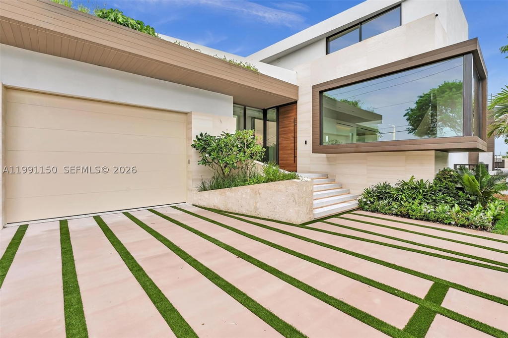 Real estate property located at 535 Shore Dr, Miami-dade, Normandy Golf Course, Miami Beach, FL