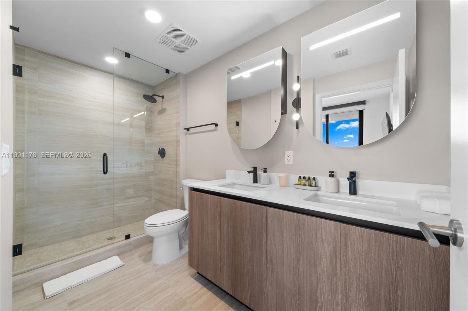 Real estate property located at 580 72nd St #1402, Miami-dade, 72 Park Condo, Miami Beach, FL