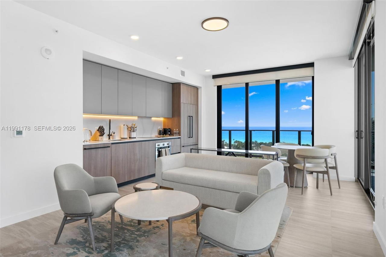 Real estate property located at 580 72nd St #1402, Miami-dade, 72 Park Condo, Miami Beach, FL