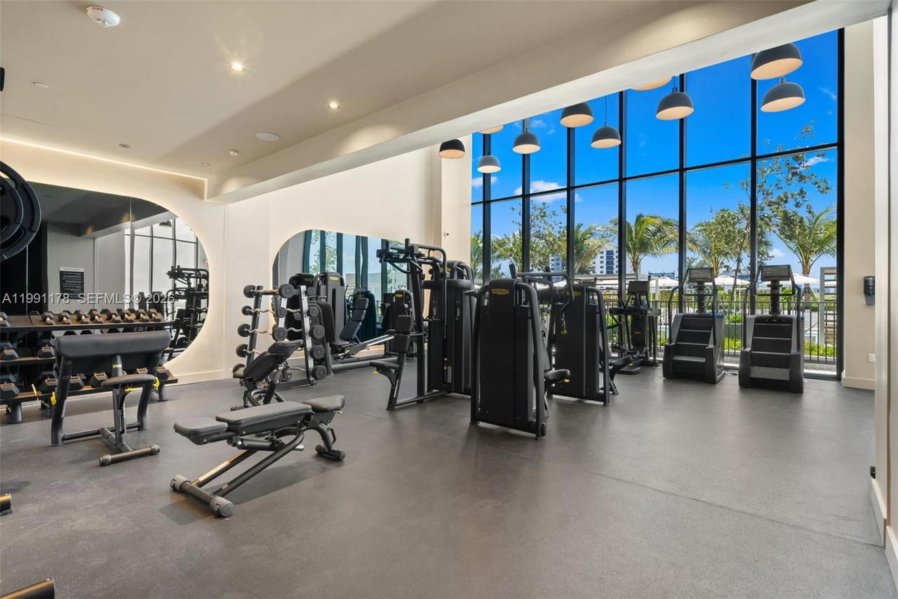 Real estate property located at 580 72nd St #1402, Miami-dade, 72 Park Condo, Miami Beach, FL