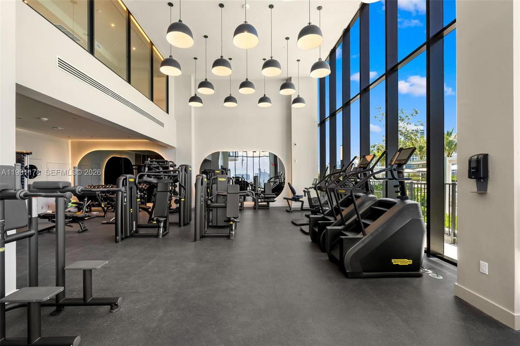 Real estate property located at 580 72nd St #1402, Miami-dade, 72 Park Condo, Miami Beach, FL