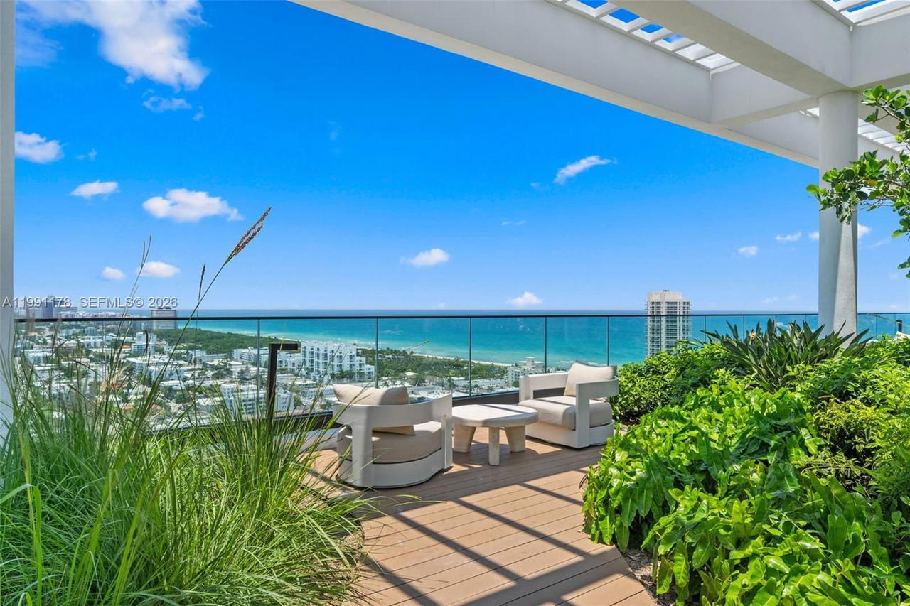 Real estate property located at 580 72nd St #1402, Miami-dade, 72 Park Condo, Miami Beach, FL