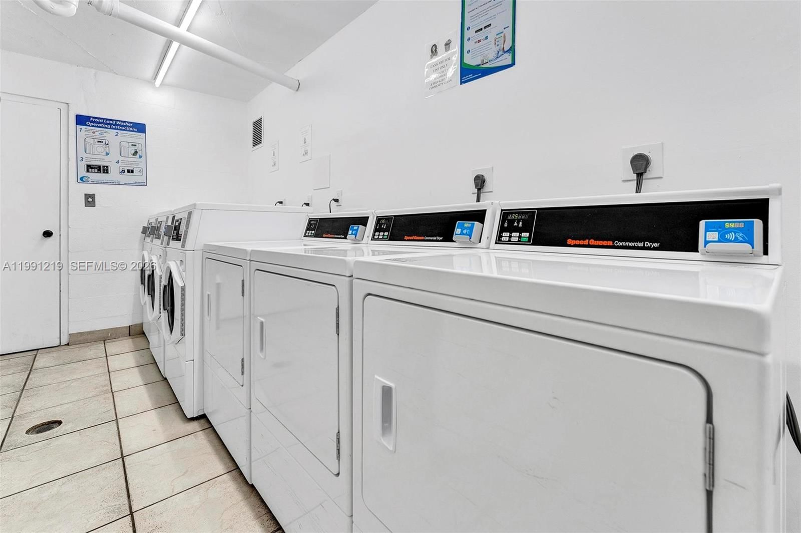 Real estate property located at 1000 Parkview Dr #720, Broward, Oceanview Park Condo, Hallandale Beach, FL