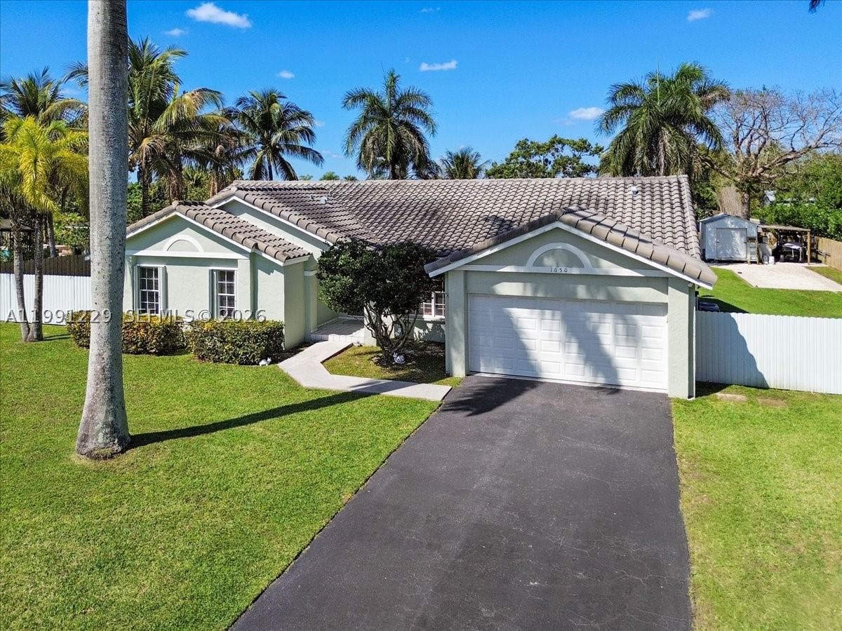 Real estate property located at 1650 14th Ter, Miami-dade, Redlands Best, Homestead, FL