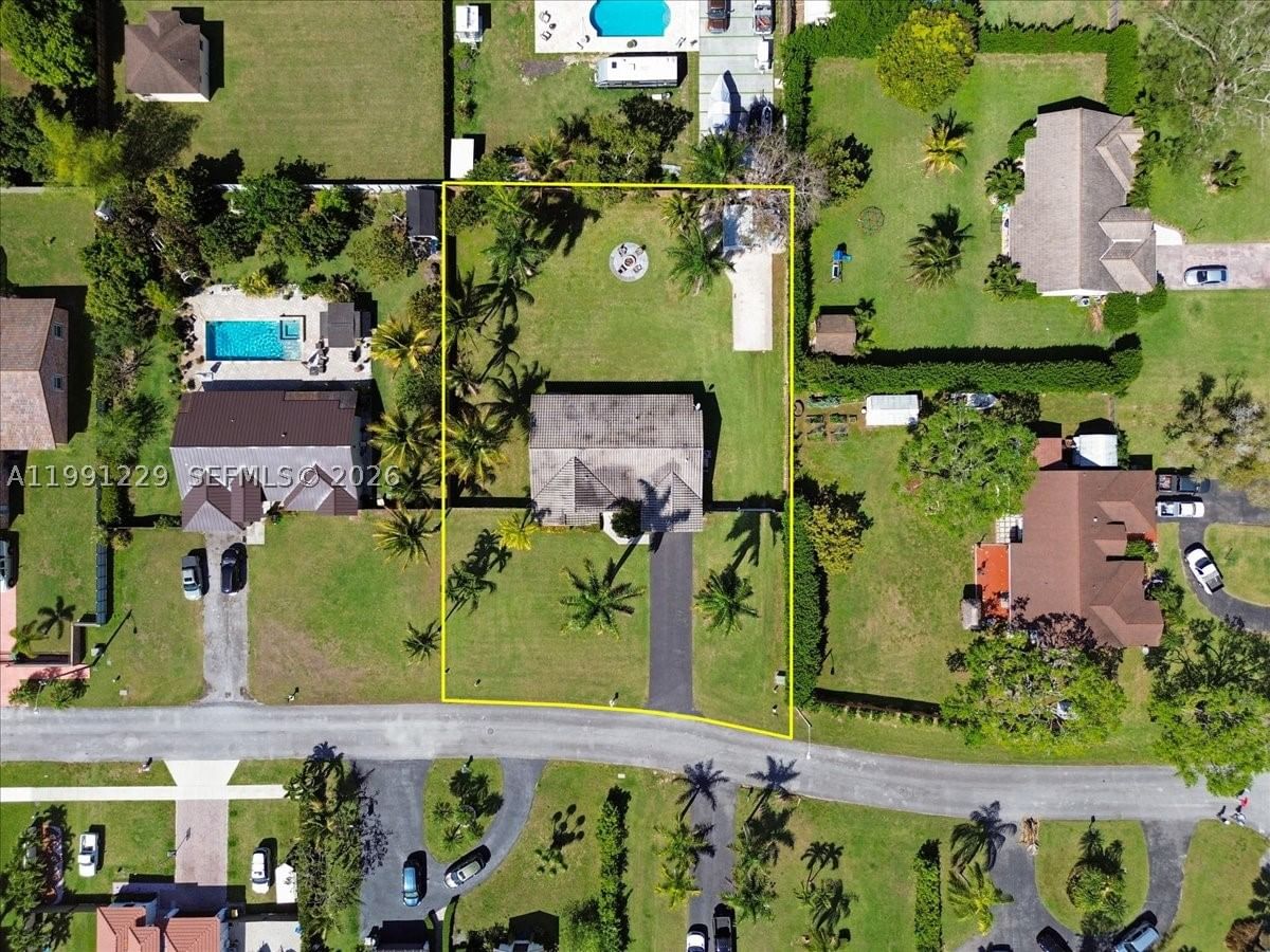 Real estate property located at 1650 14th Ter, Miami-dade, Redlands Best, Homestead, FL