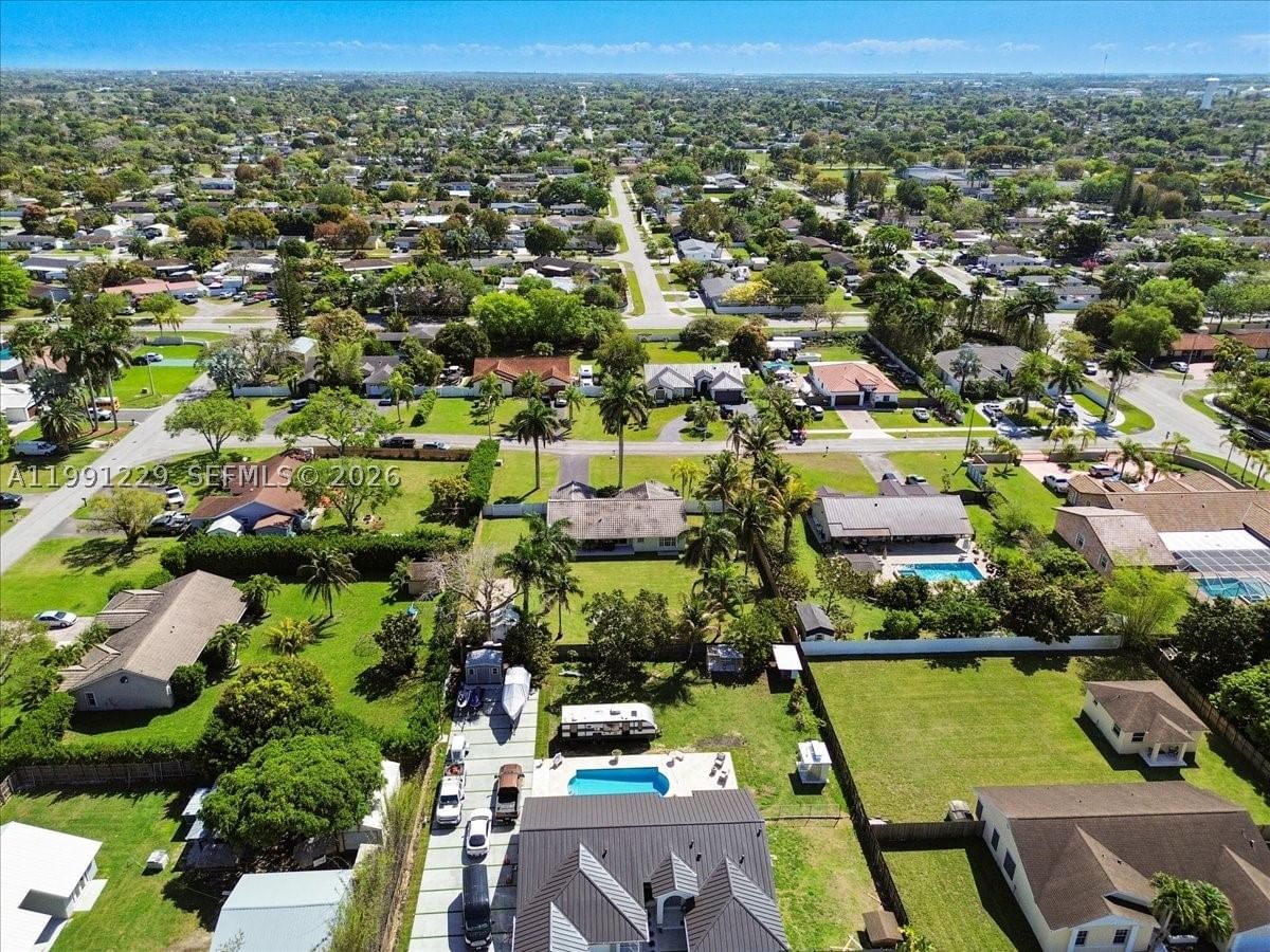 Real estate property located at 1650 14th Ter, Miami-dade, Redlands Best, Homestead, FL