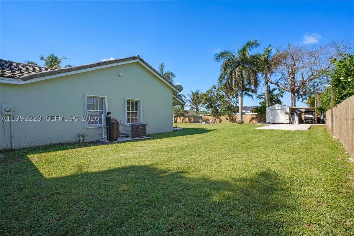 Real estate property located at 1650 14th Ter, Miami-dade, Redlands Best, Homestead, FL