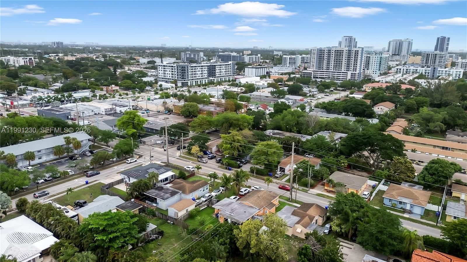 Real estate property located at 316 24th Ave, Broward, Hollywood Little Ranches, Hollywood, FL