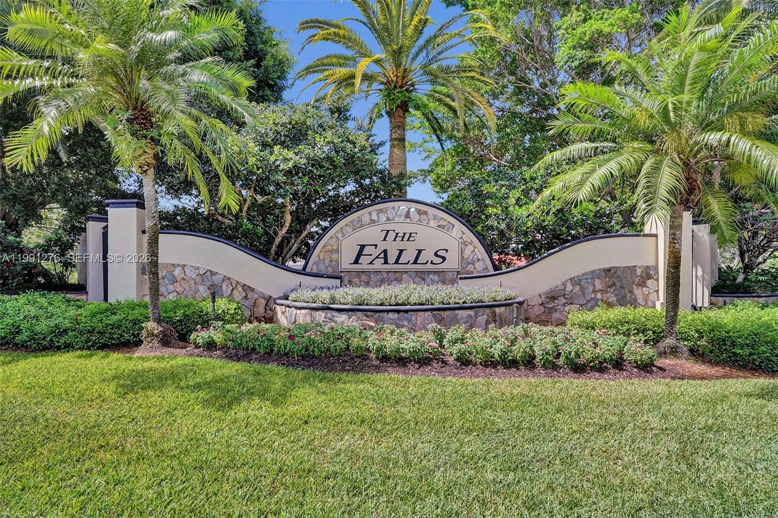 Real estate property located at 1080 Briar Ridge Rd, Broward, Sector 3 - Parcels C D E, Weston, FL