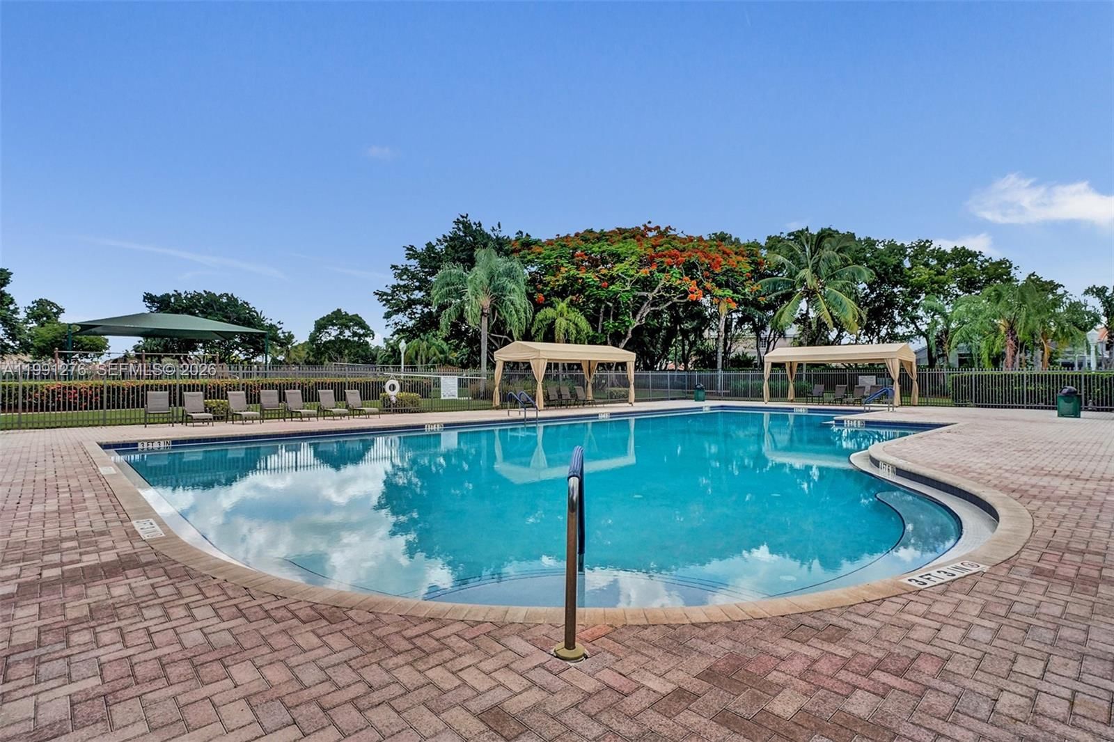 Real estate property located at 1080 Briar Ridge Rd, Broward, Sector 3 - Parcels C D E, Weston, FL