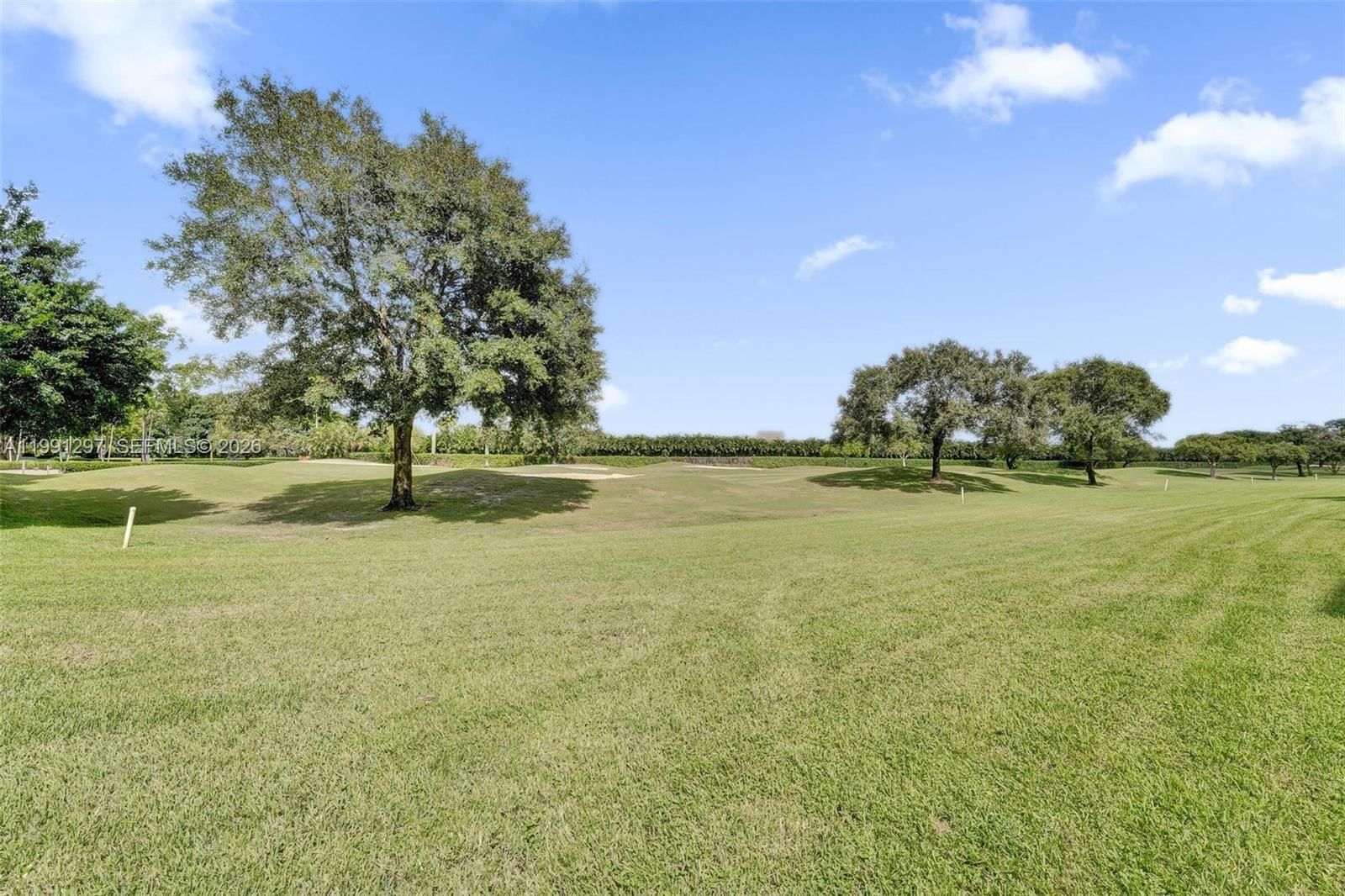 Real estate property located at 1502 Whitehall Dr #205, Broward, Condo 1 Of Whitehall Cond, Davie, FL