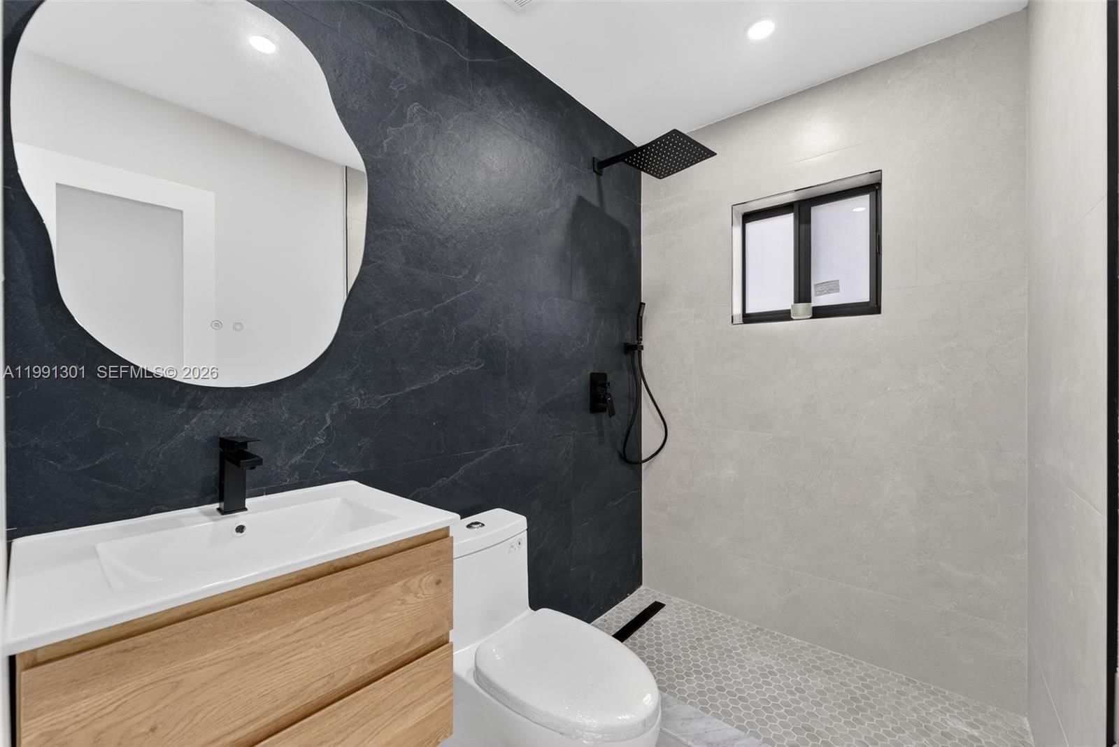 Real estate property located at 10445 149th Ter, Miami-dade, Richmond Hgts Ests 3rd Ad, Unincorporated Dade, FL