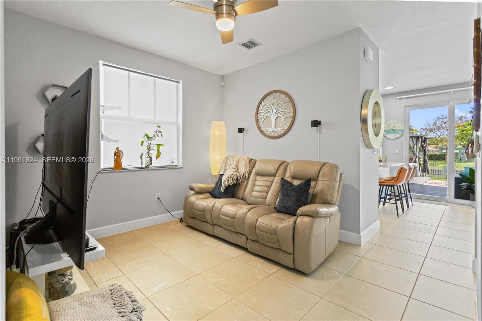 Real estate property located at 4910 48th Ter, Broward, Trails At Central Parc, Tamarac, FL