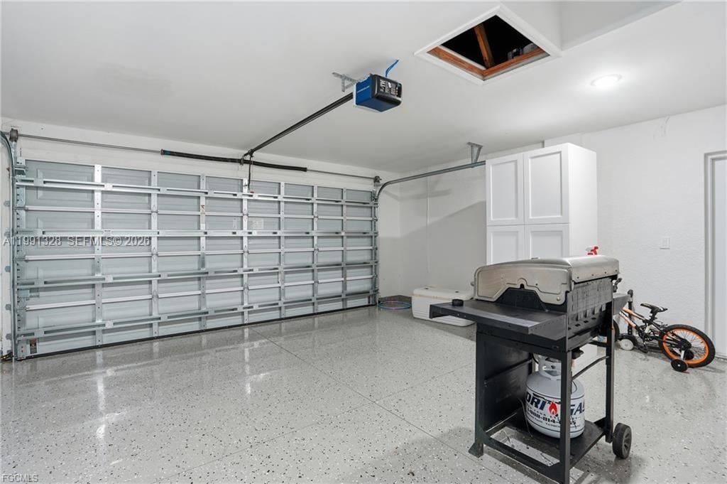 Real estate property located at 1013 ATHERTON AVE, Lee, Lehigh Acres, Lehigh Acres, FL