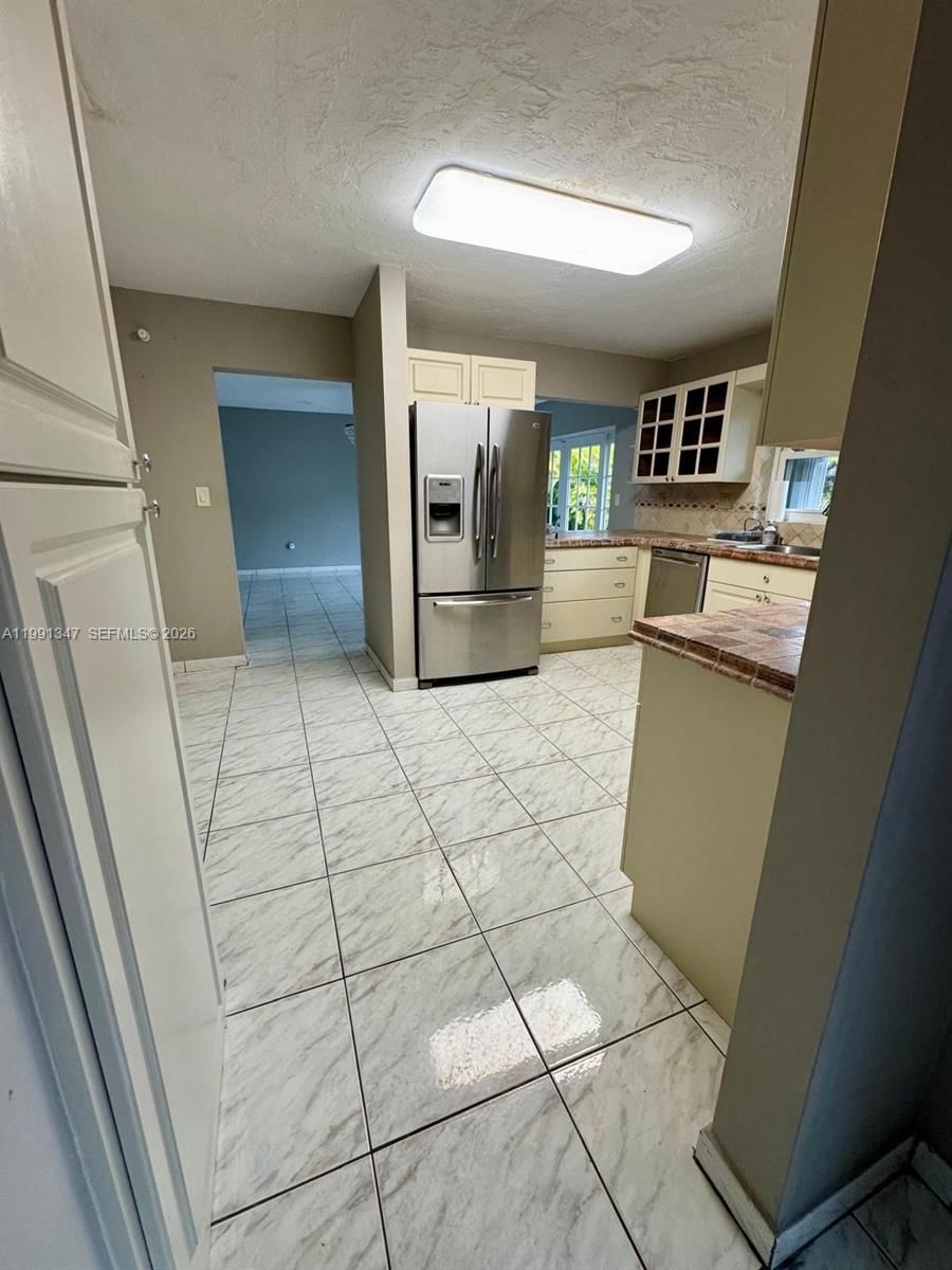 Real estate property located at 2505 126th Ave, Miami-dade, International Gardens Sec, Miami, FL