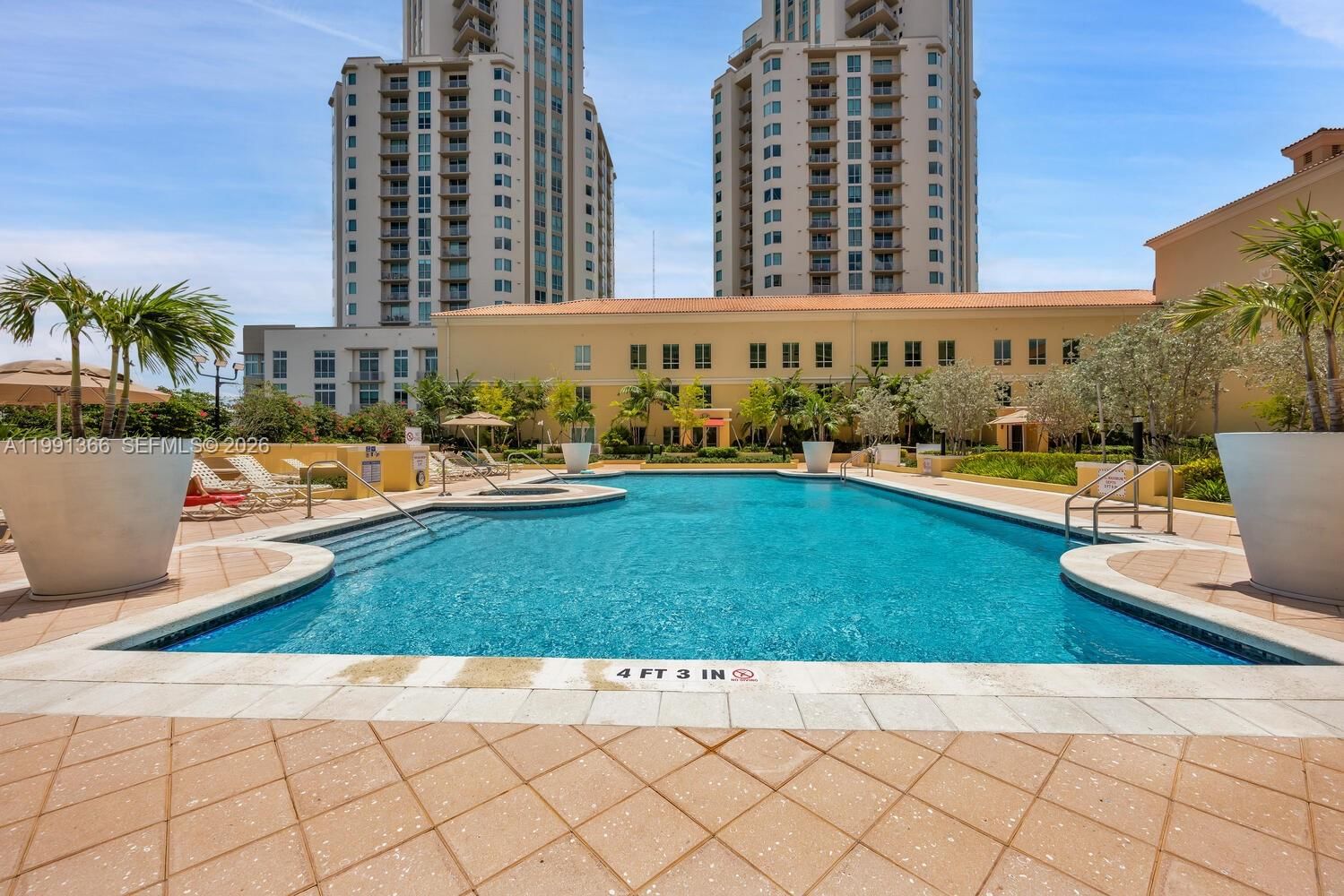 Real estate property located at 7350 89th St #1511S, Miami-dade, Toscano Condo, Miami, FL