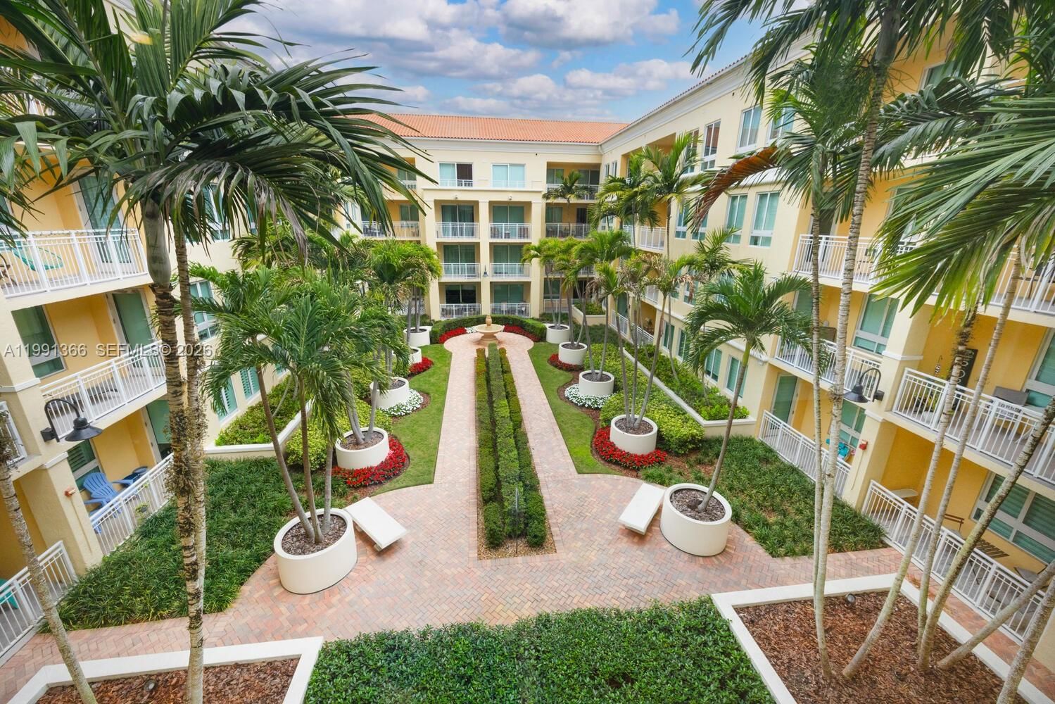 Real estate property located at 7350 89th St #1511S, Miami-dade, Toscano Condo, Miami, FL
