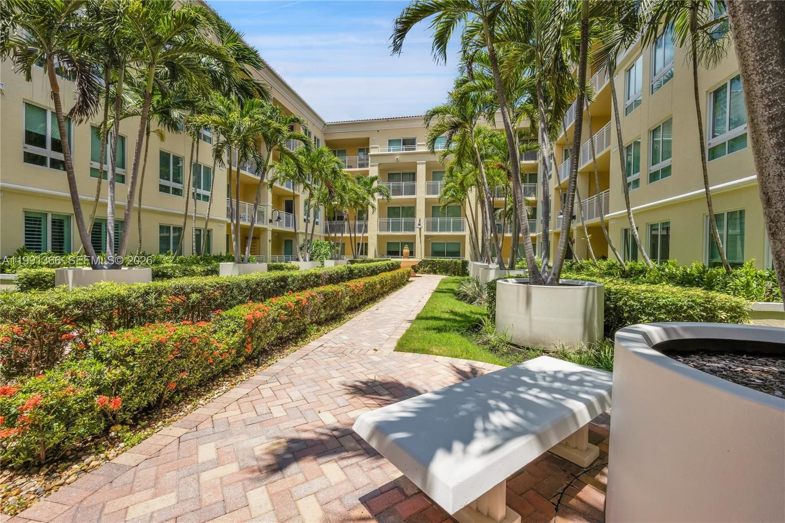 Real estate property located at 7350 89th St #1511S, Miami-dade, Toscano Condo, Miami, FL