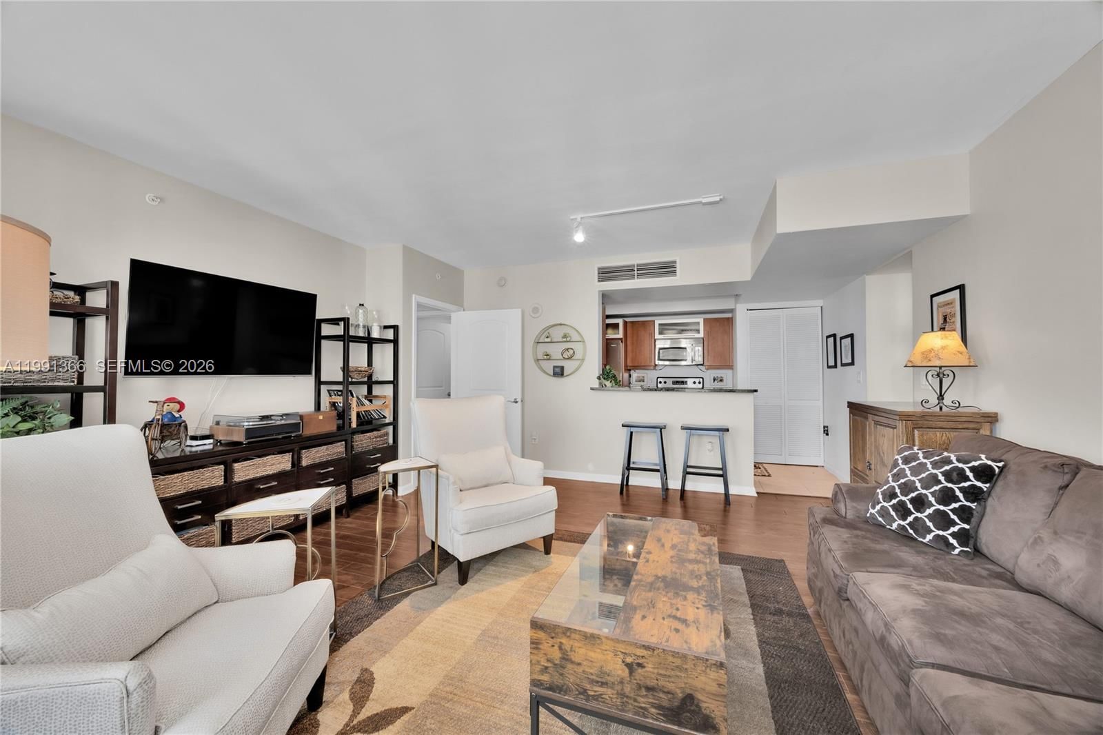 Real estate property located at 7350 89th St #1511S, Miami-dade, Toscano Condo, Miami, FL