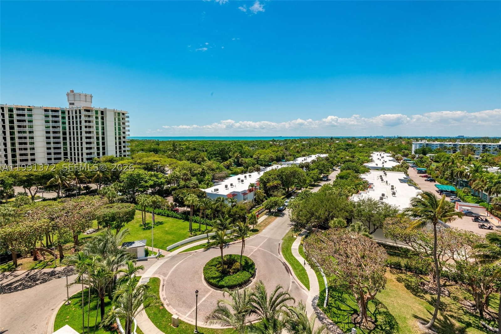 Real estate property located at 600 Grapetree Dr #9GN, Miami-dade, Mar-azul Condo, Key Biscayne, FL
