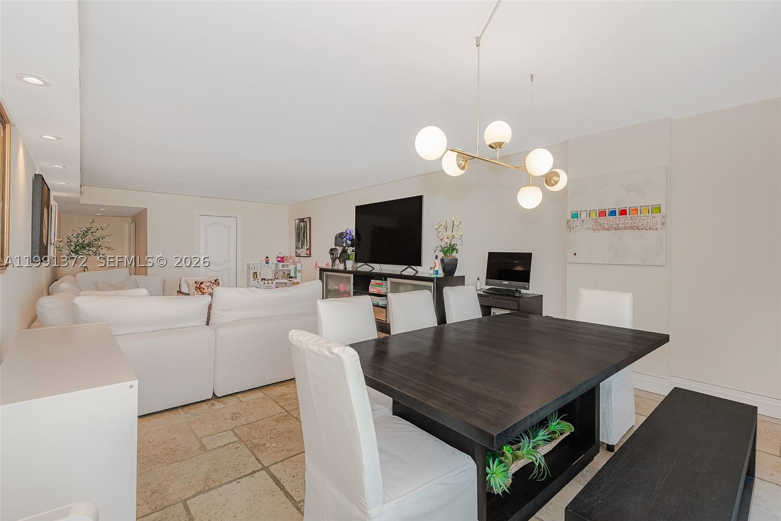 Real estate property located at 600 Grapetree Dr #9GN, Miami-dade, Mar-azul Condo, Key Biscayne, FL