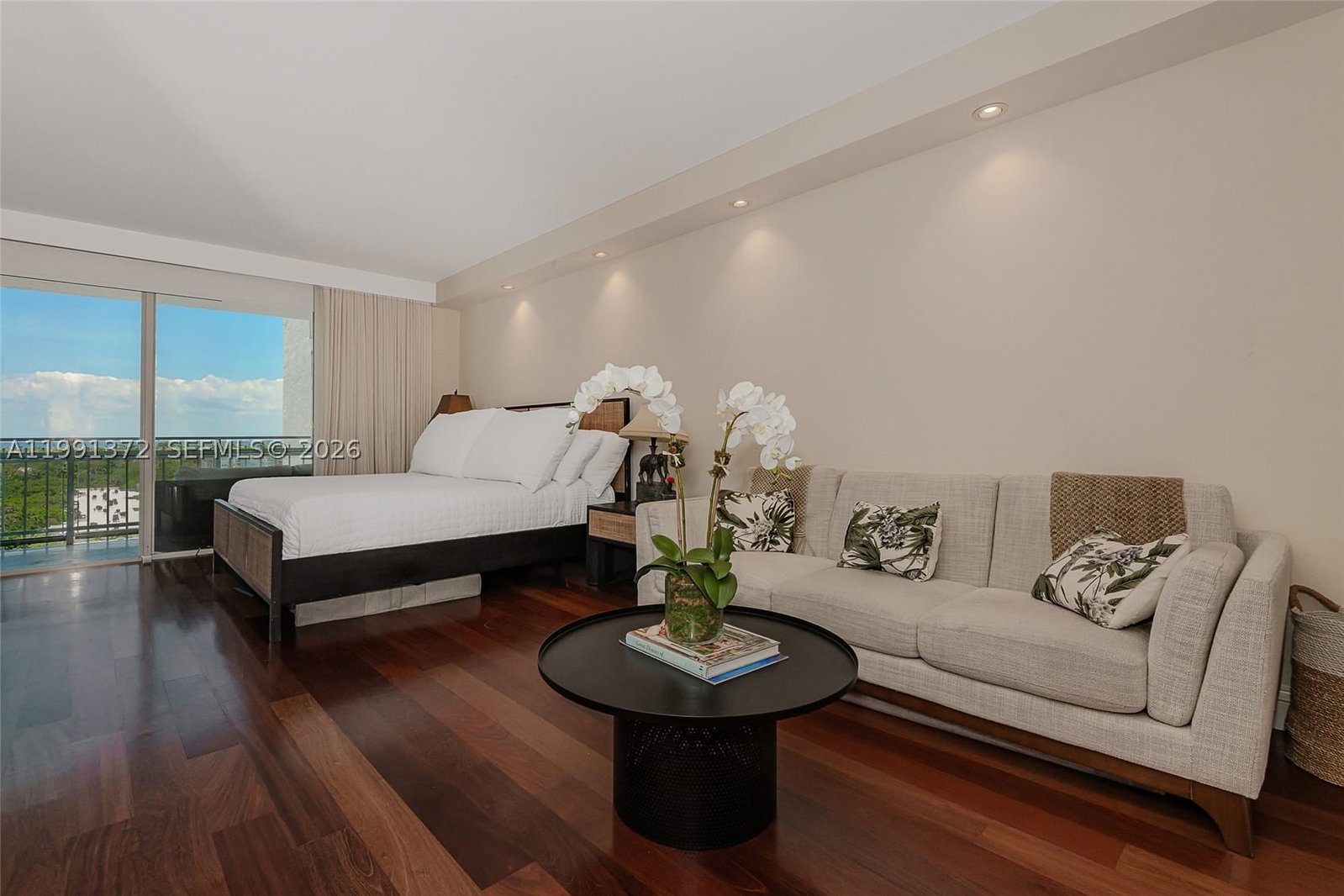 Real estate property located at 600 Grapetree Dr #9GN, Miami-dade, Mar-azul Condo, Key Biscayne, FL