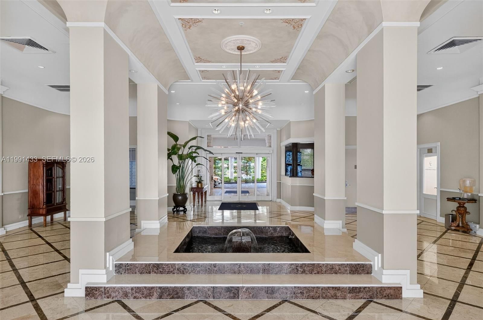 Real estate property located at 701 Brickell Key Blvd #1108, Miami-dade, Courvoisier Courts Condo, Miami, FL