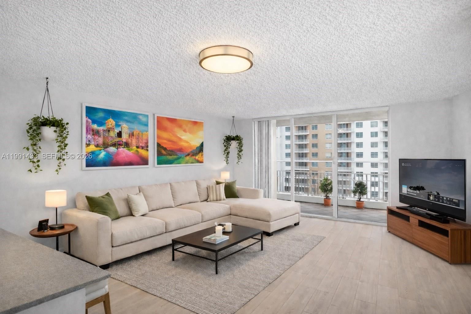 Real estate property located at 701 Brickell Key Blvd #1108, Miami-dade, Courvoisier Courts Condo, Miami, FL