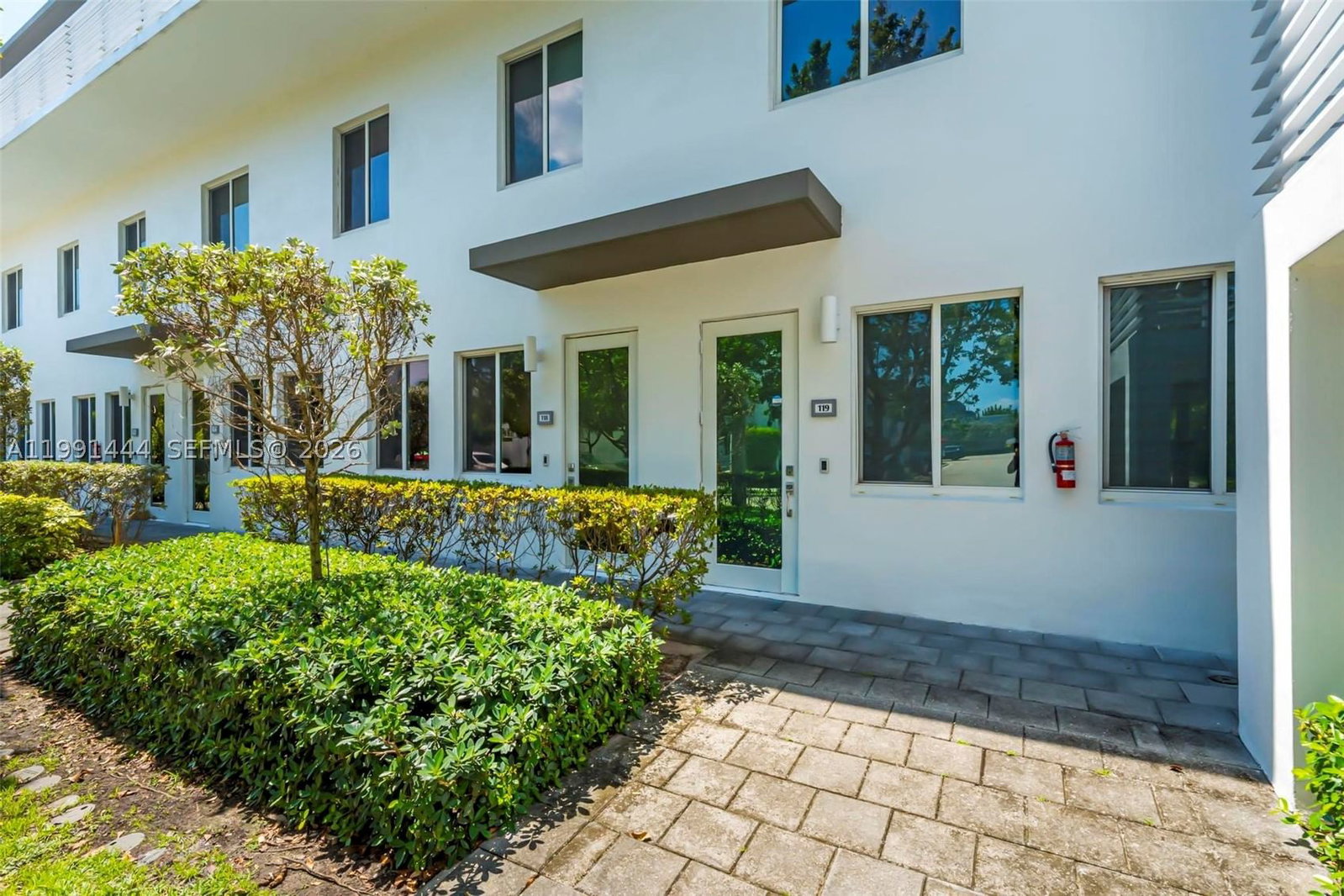 Real estate property located at 6416 102nd Ct #118, Miami-dade, Landmark At Doral Condo N, Doral, FL