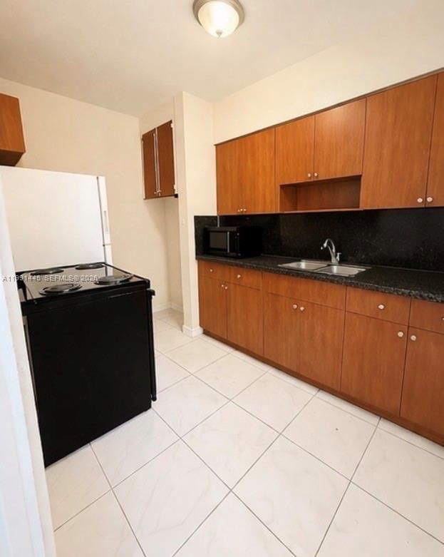 Real estate property located at 18981 7th Ave, Miami-dade, Norwood 1st Addn, Miami Gardens, FL