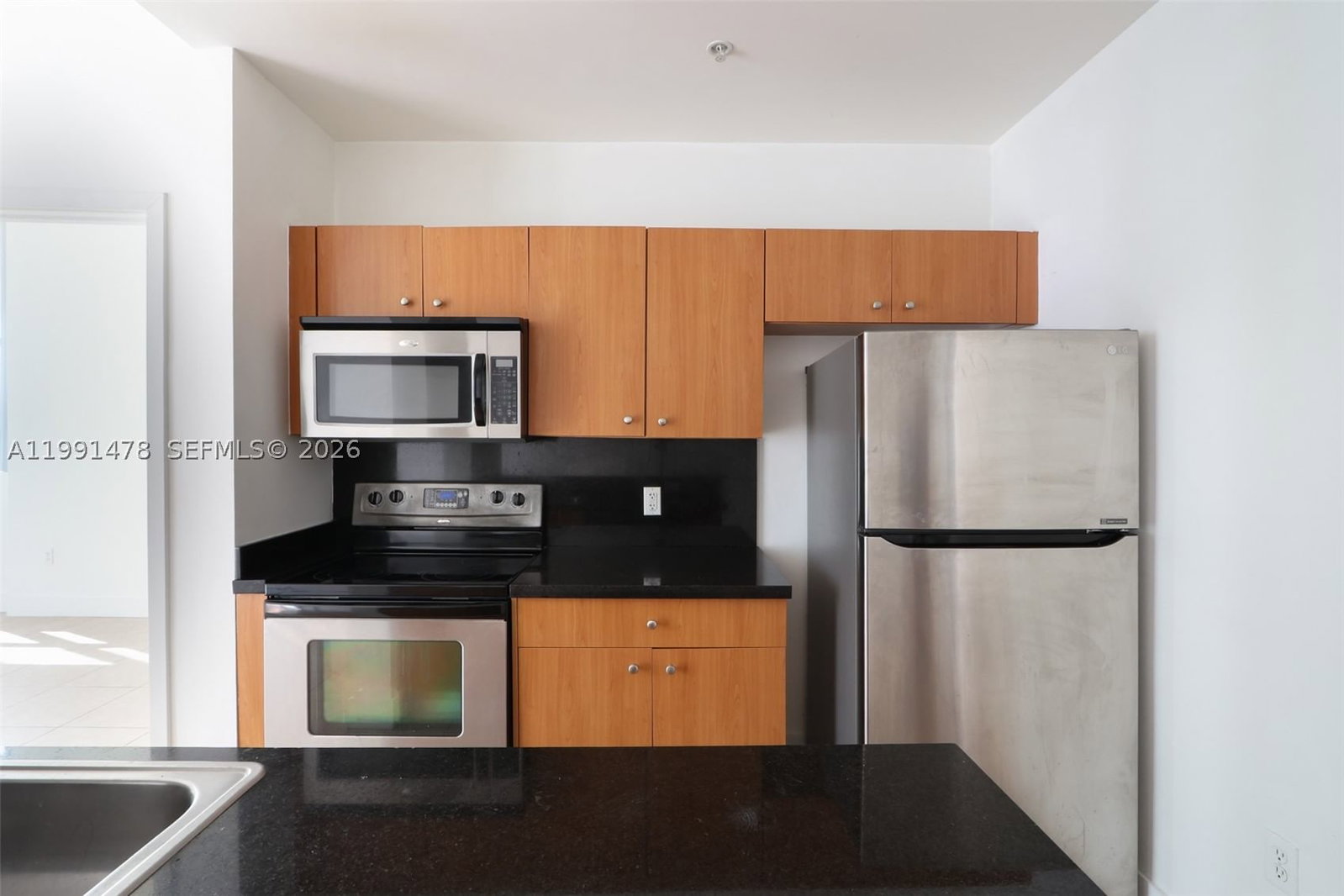 Real estate property located at 2200 4th Ave #1002, Miami-dade, Edgewater Lofts Condo, Miami, FL