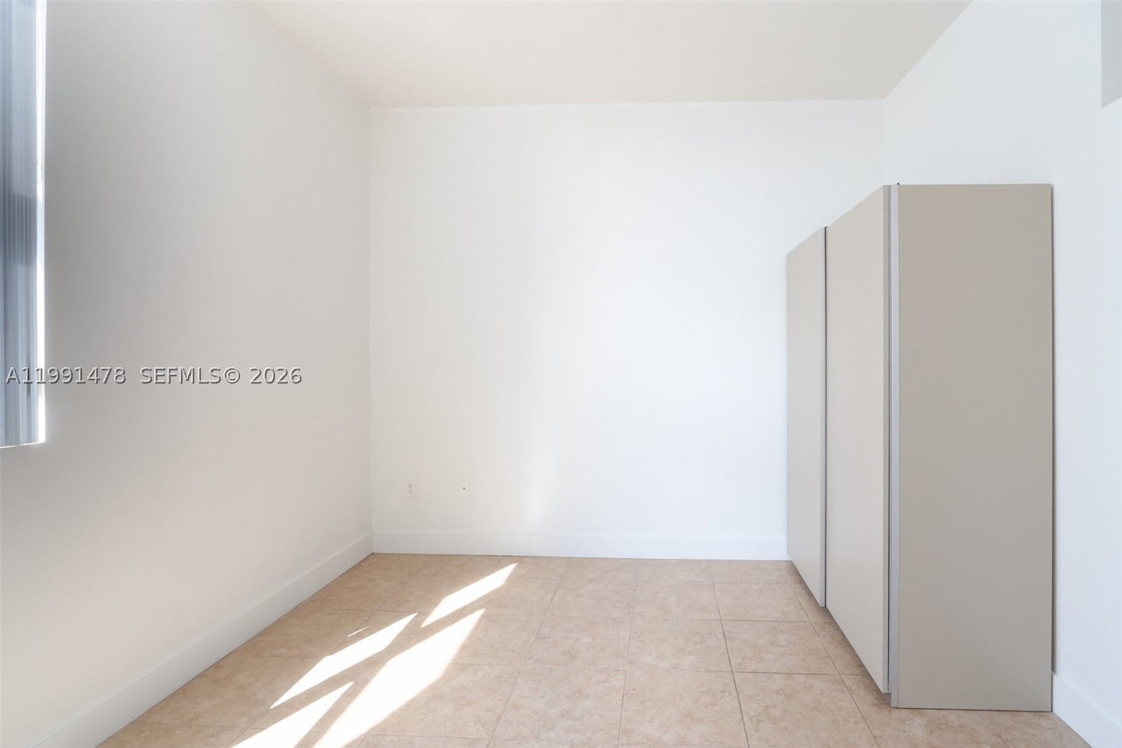 Real estate property located at 2200 4th Ave #1002, Miami-dade, Edgewater Lofts Condo, Miami, FL