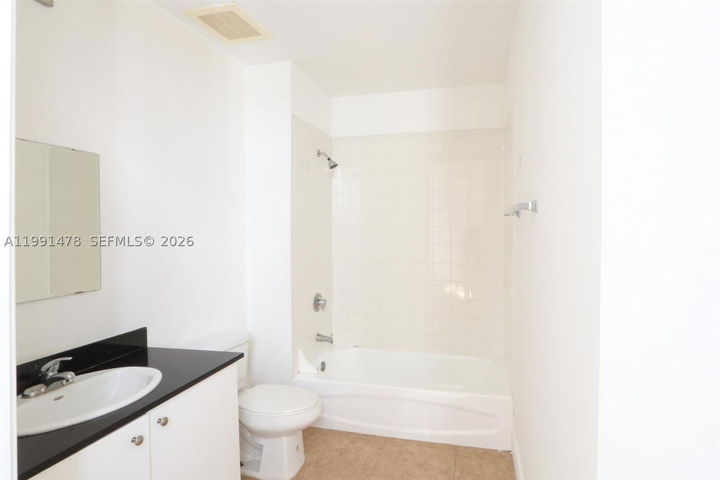Real estate property located at 2200 4th Ave #1002, Miami-dade, Edgewater Lofts Condo, Miami, FL