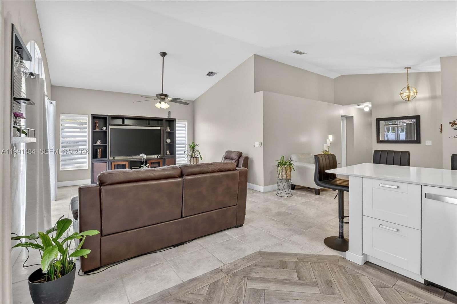 Real estate property located at 922 Opal Ter, Broward, Sector 5 Parcel, Weston, FL