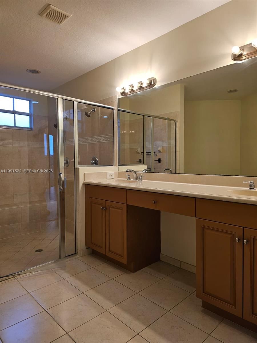 Real estate property located at , Broward, Cypress Pointe Ii At Hero, Parkland, FL