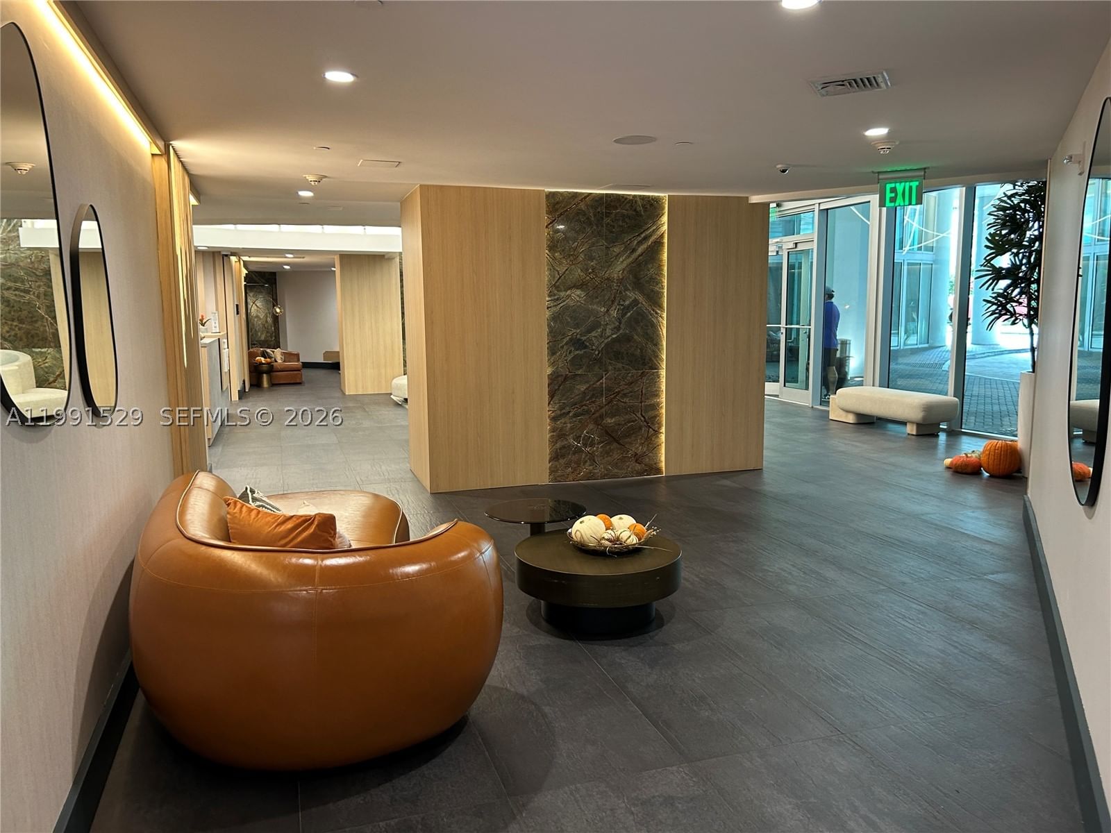 Real estate property located at 90 3rd St #3610, Miami-dade, Ivy Condo, Miami, FL