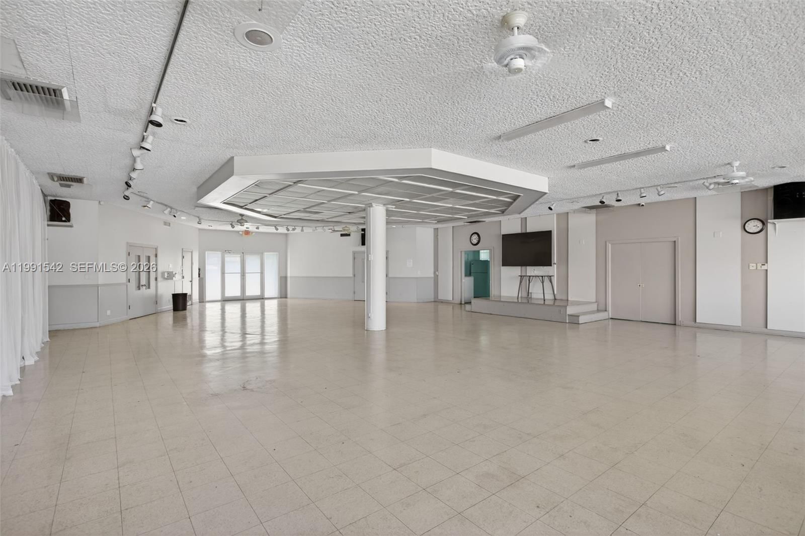 Real estate property located at 4299 16th St #202, Broward, Ashley Hall Condo, Lauderhill, FL