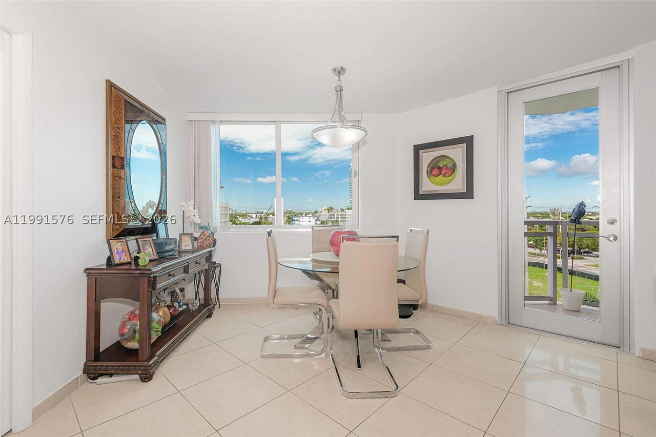 Real estate property located at 7135 Collins Ave #625, Miami-dade, Burleigh House Condo, Miami Beach, FL