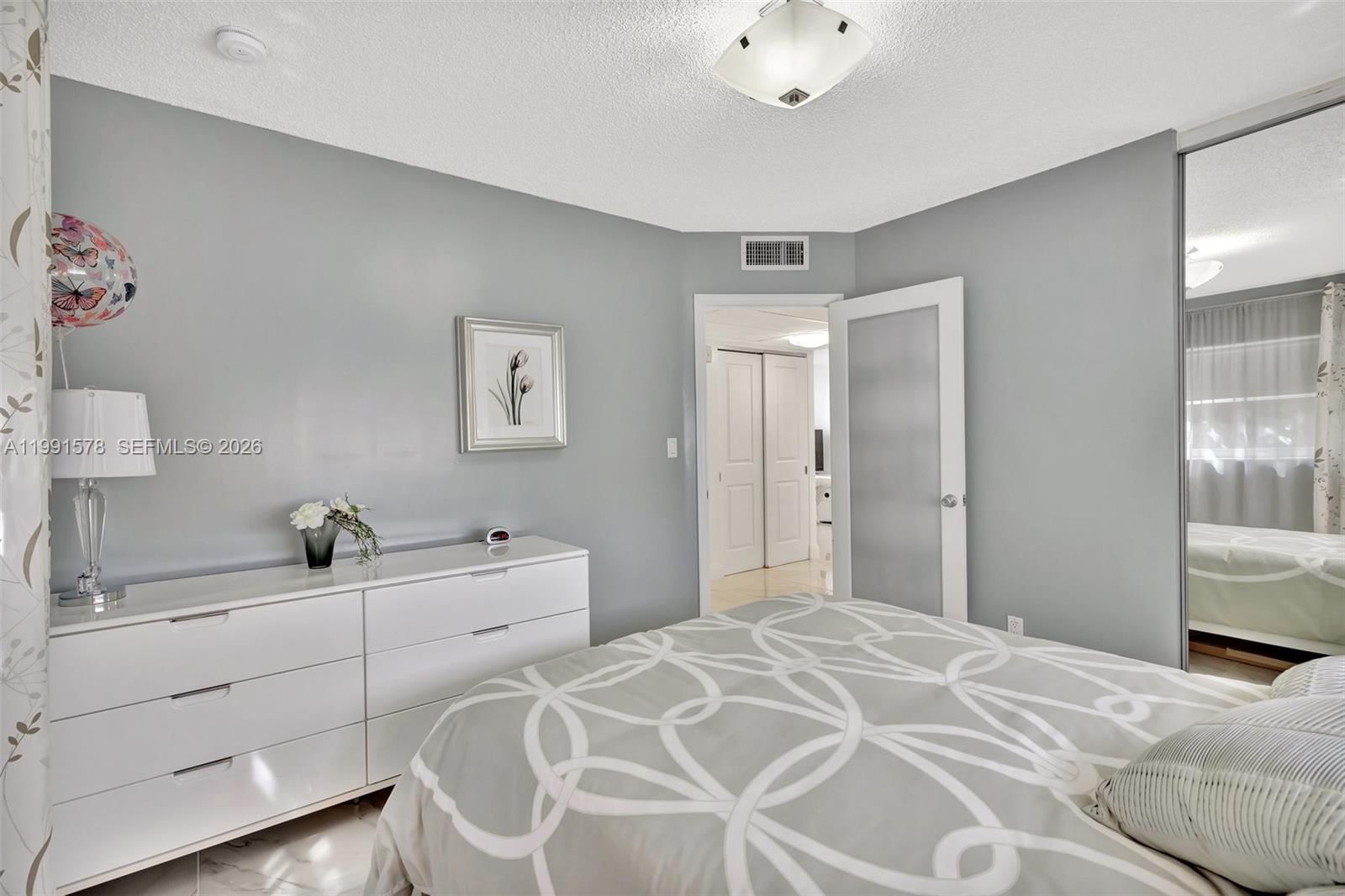 Real estate property located at 4705 35th St #501, Broward, Poinciana Gardens Condo, Lauderdale Lakes, FL
