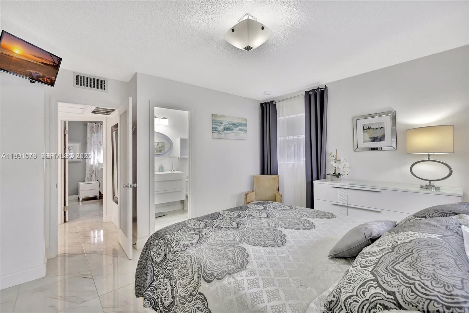 Real estate property located at 4705 35th St #501, Broward, Poinciana Gardens Condo, Lauderdale Lakes, FL